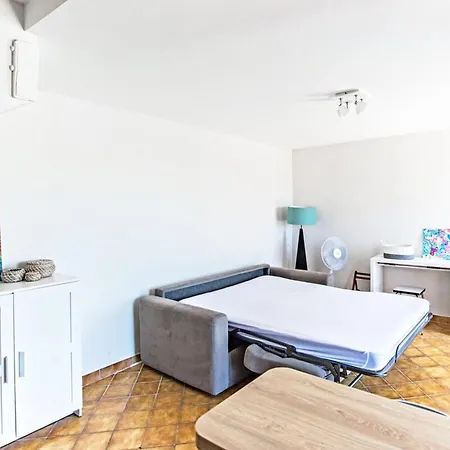 Barri Furnished Flat *