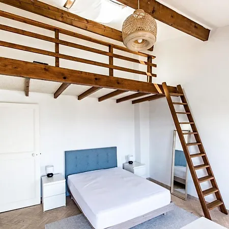 Barri Furnished Flat * カーニュ・シュル・メール